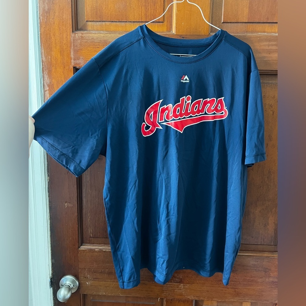 Cleveland Indians Edwin Encarnación #10 Majestic Tee – XL Baseball Jersey Shirt